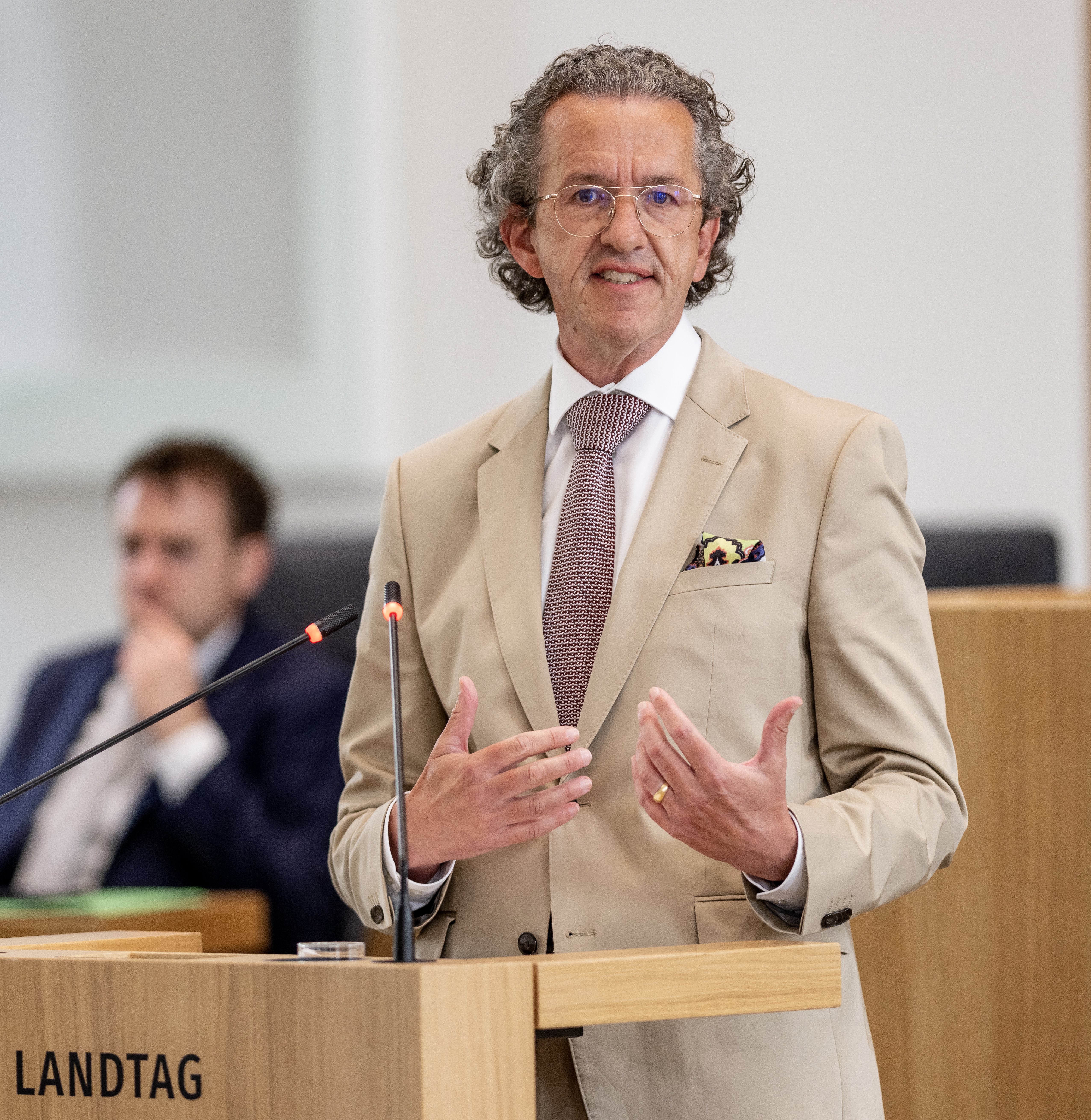 Dr. Joachim Streit. stellv. Fraktionsvorsitzende der Freien Wähler und Landtagsabgeordneter in  Rheinland-Pfalz, aufgenommen während der Debatte am 21.06.2023